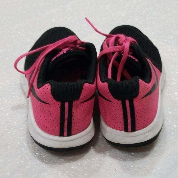 big girls nike shoes